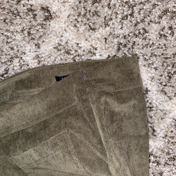 Corduroy Pencil Skirt - Picture 4 of 4